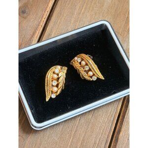 Vintage Gold Tone Leaf Clip-On Earrings With Pearls & Rhinestones